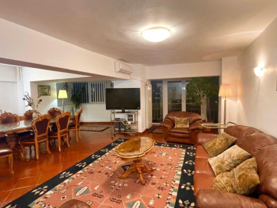 Vintage Duplex – 3 Rooms 123 MP - Unirii | 2 Bathrooms | Private Heating System