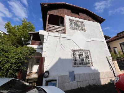 Casa 4 camere in zona Unirii - Popa Nan - Matei Basarab