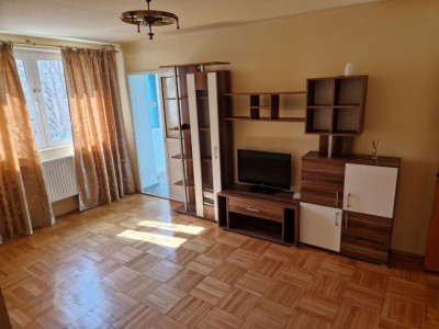 Vanzare apartament 4 camere | Titan - bloc tip H | langa metrou | etaj 3/4 | 