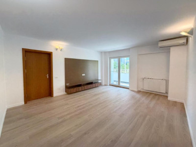 2 Camere  Office + Terasa | Posibilitate Mobiliare | Unirii - Corneliu Coposu 
